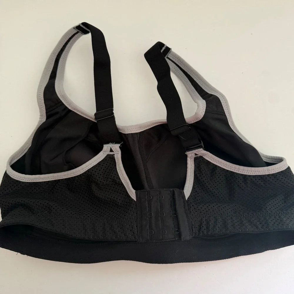 Wacoal Sport High Impact Underwire Bra Black Grey 852302 Womens 38D